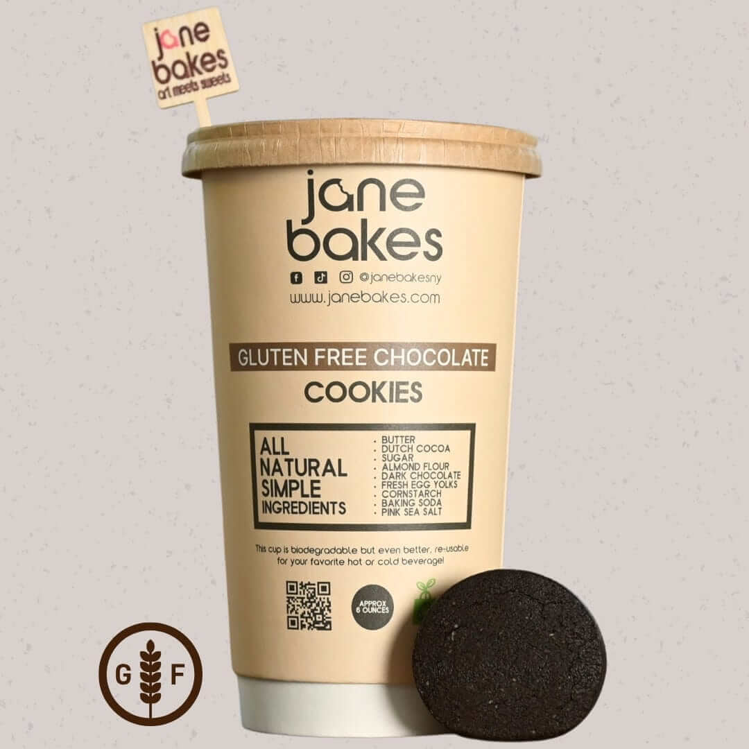 Jane Bakes gluten-free chocolate cookies with all-natural ingredients in a biodegradable cup. Ideal for a low-calorie snack.