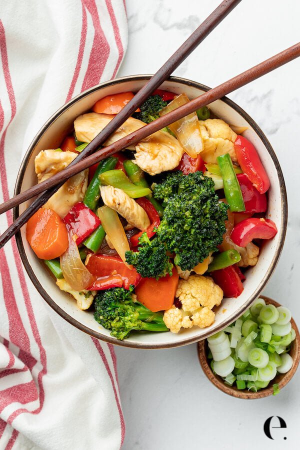 Chicken & Vegetable Stir-Fry - Jane Foodie