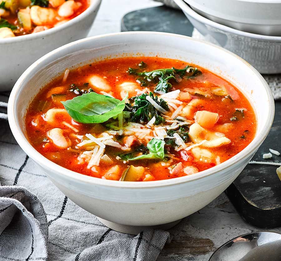 Italian Minestrone Soup - Jane Foodie