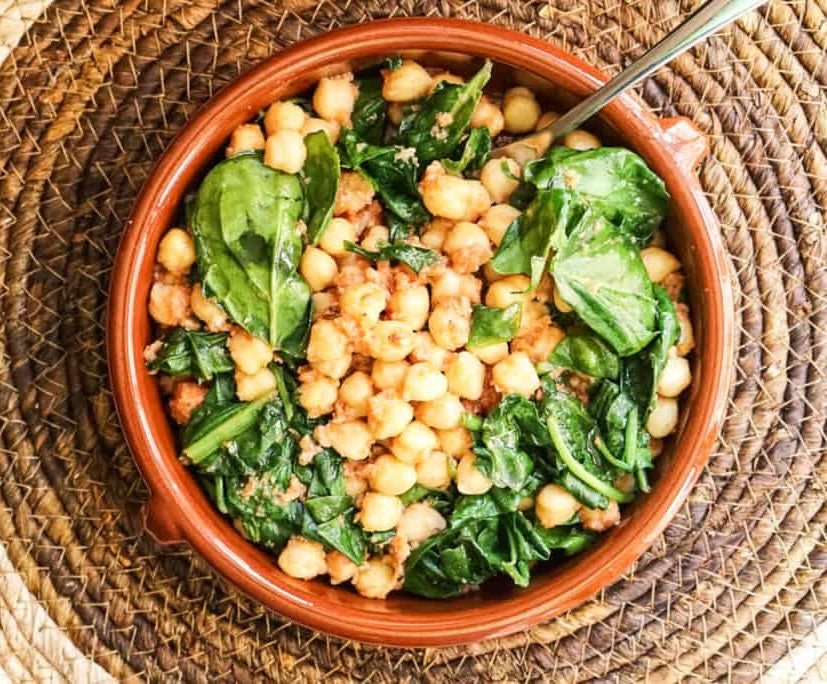 Spanish Chickpea & Spinach Stew (Espinacas con Garbanzos) - Jane Foodie