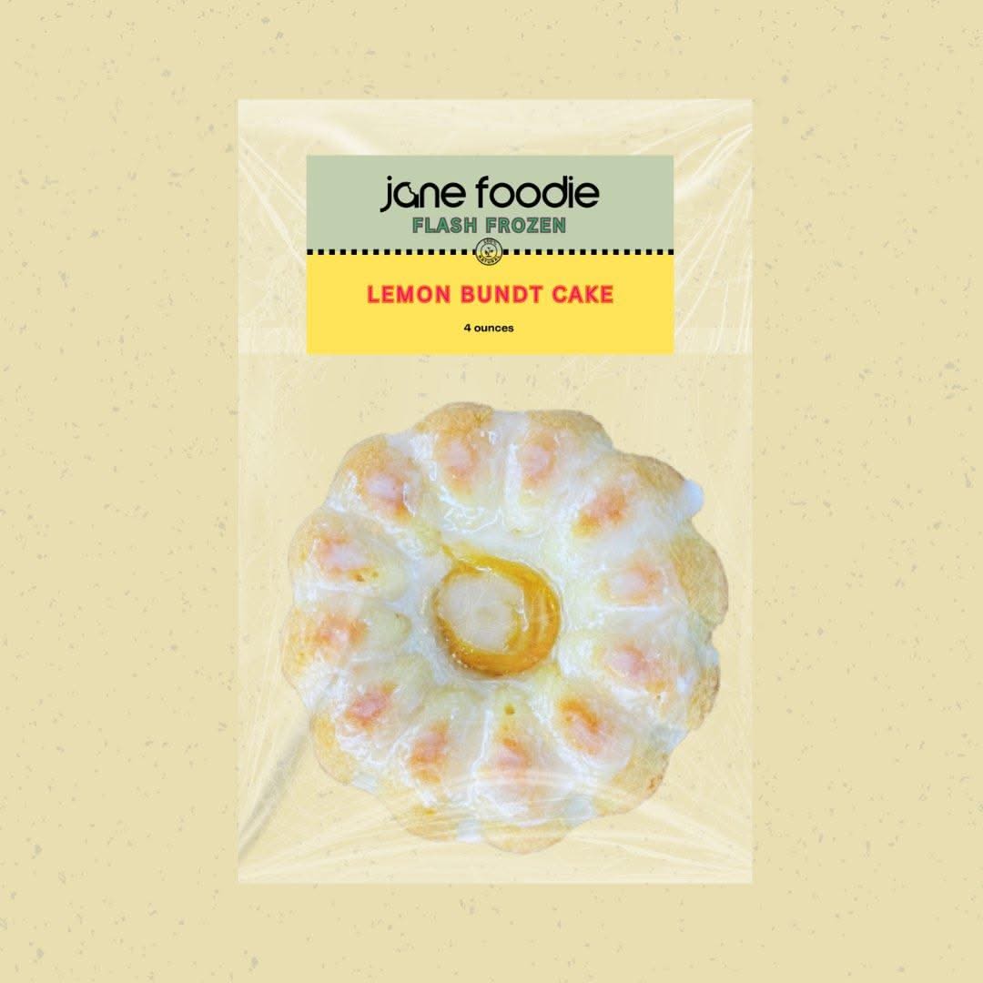 Lemon Mini Bundt Cake - Jane Foodie